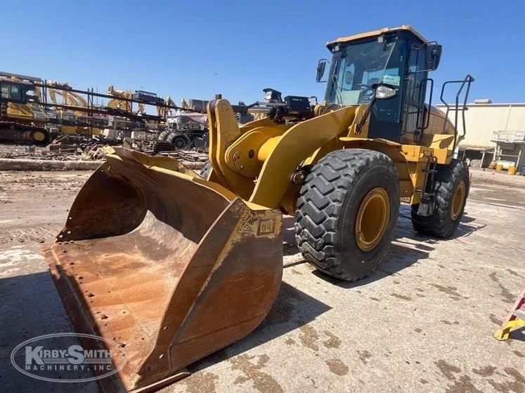Used Caterpillar Loader